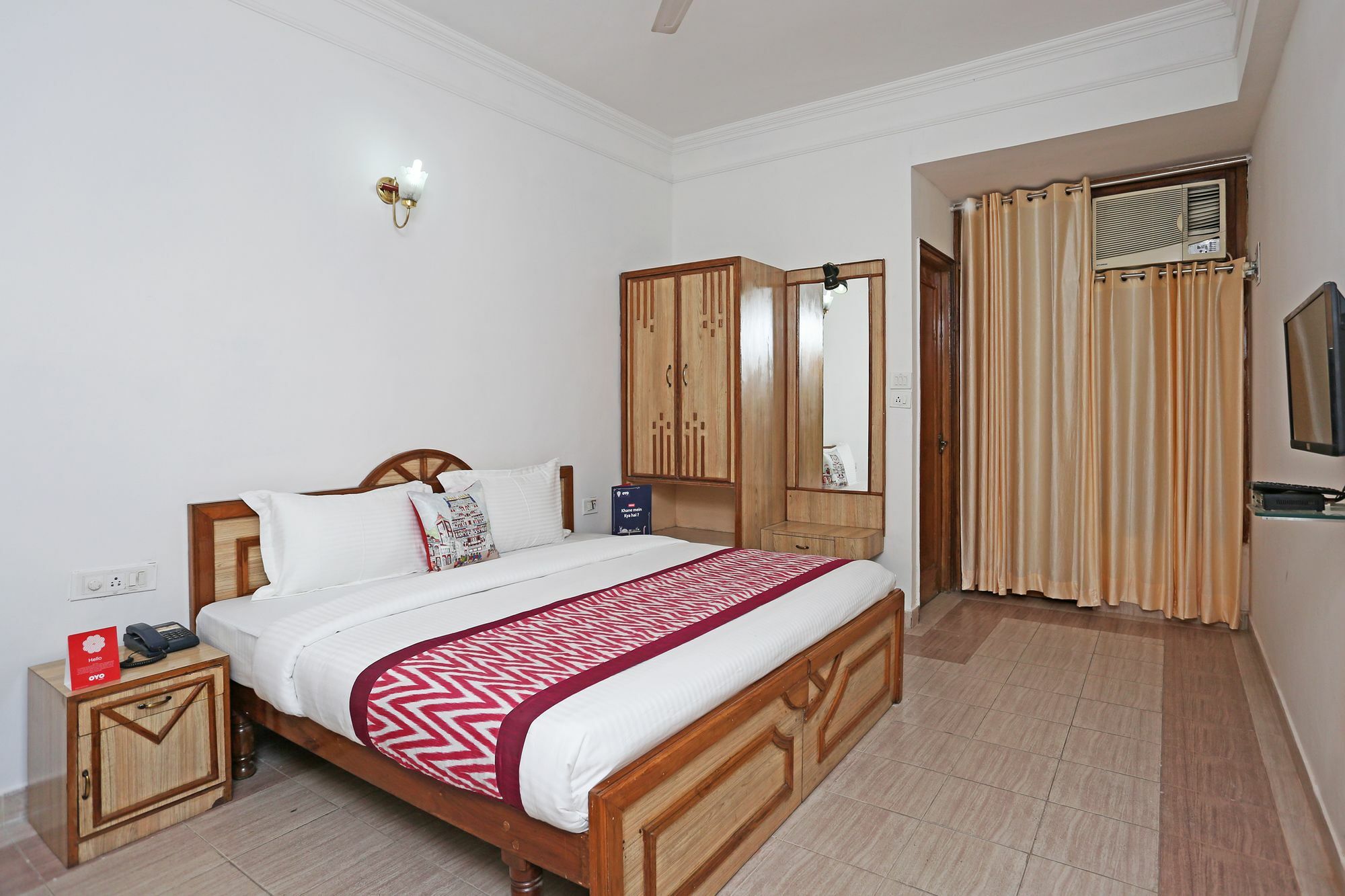 Oyo 10072 Hotel Amrit Regency Dehradun Exterior photo